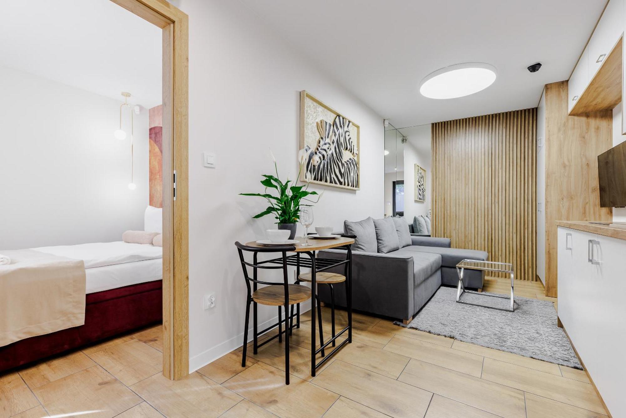 Cisza I Spokoj Aparthotel Raszyn Exterior foto